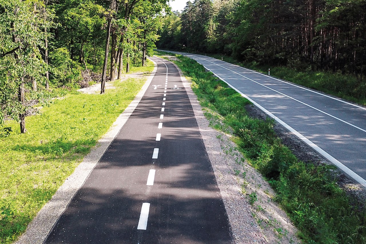 Cyklostezka, Hodonín – Ratíškovice - Výstavba ciest a mostov Cyklostezka, Hodonín – Ratíškovice - Výstavba ciest a mostov