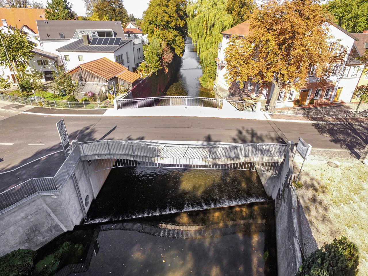 Brückenbau, Fehlbachbrücke, Erding - Výstavba ciest a mostov Brückenbau, Fehlbachbrücke, Erding - Výstavba ciest a mostov
