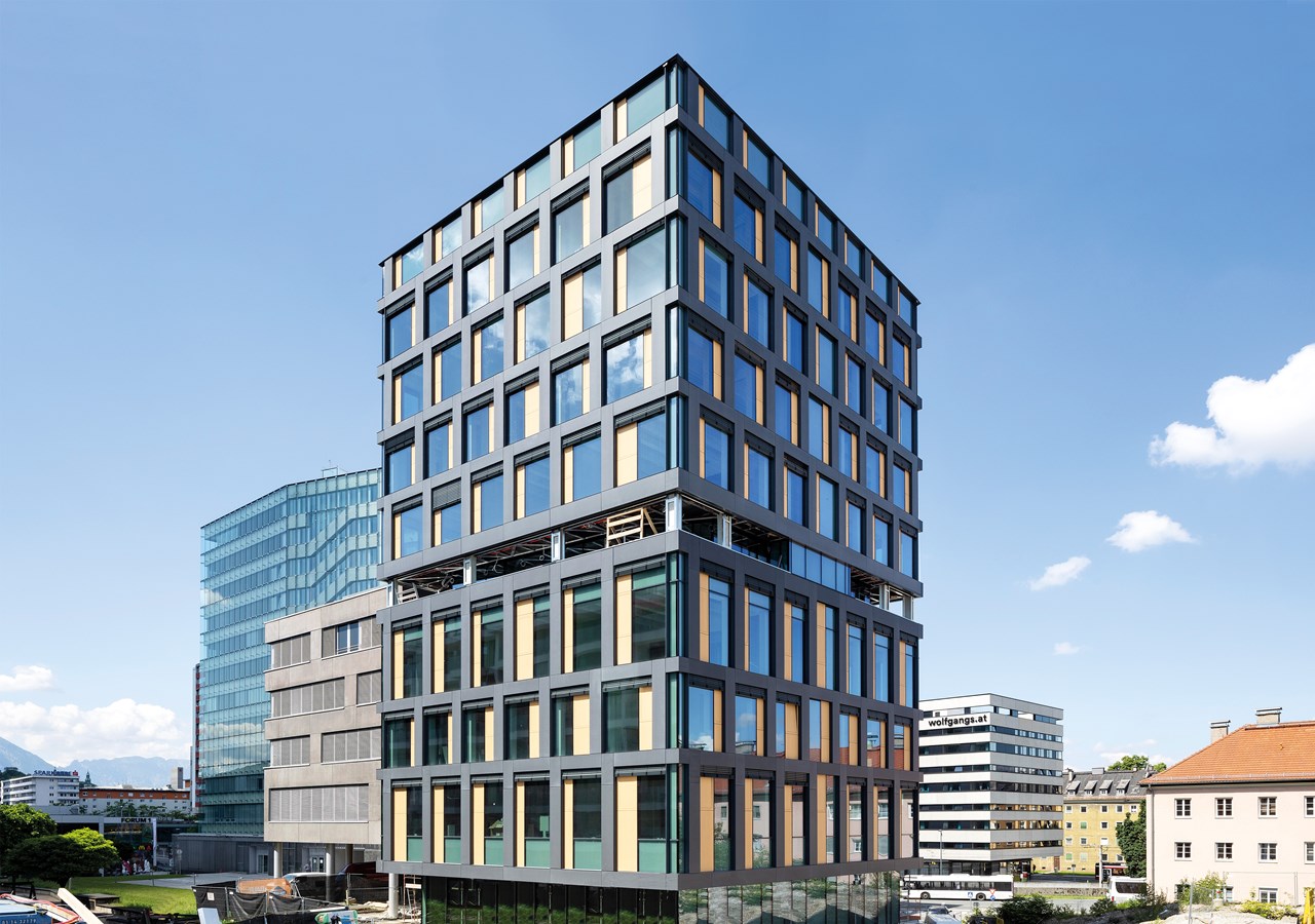 Bürogebäude der österreichischen Gesundheitskasse in Holz-/Hybridbauweise, Salzburg - Pozemné stavby Bürogebäude der österreichischen Gesundheitskasse in Holz-/Hybridbauweise, Salzburg - Pozemné stavby